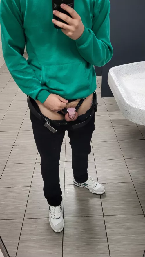 Good Asian bois cage their clits🥰 by urdadsbf234