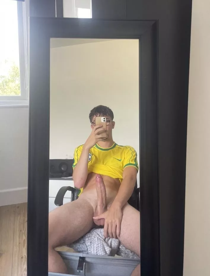 I heard gaymers are great at taking massive cock, think you could take mine? posted by HugeTeenRod