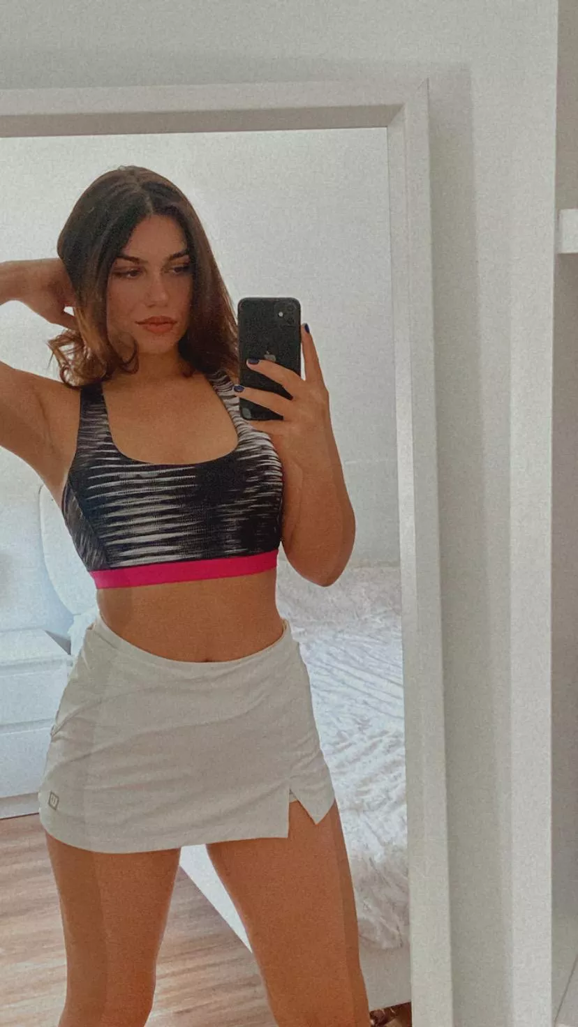 I love going out in short, tight dresses posted by Css3rd