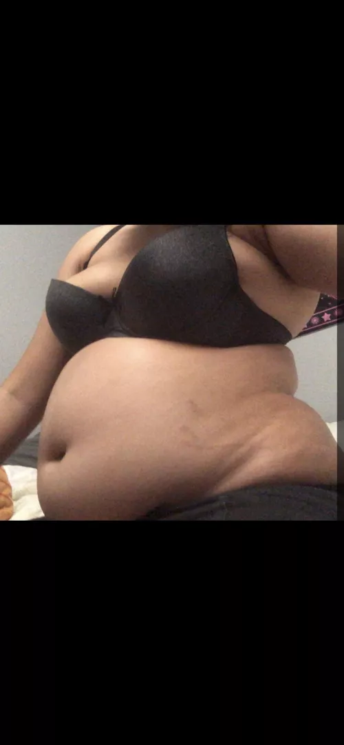 I love to eat. Does it show? by Soft_Shallot_7322