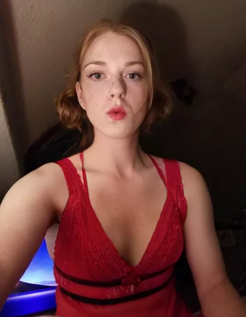 I think I look cute in this picture by Tiny_Ad_1051