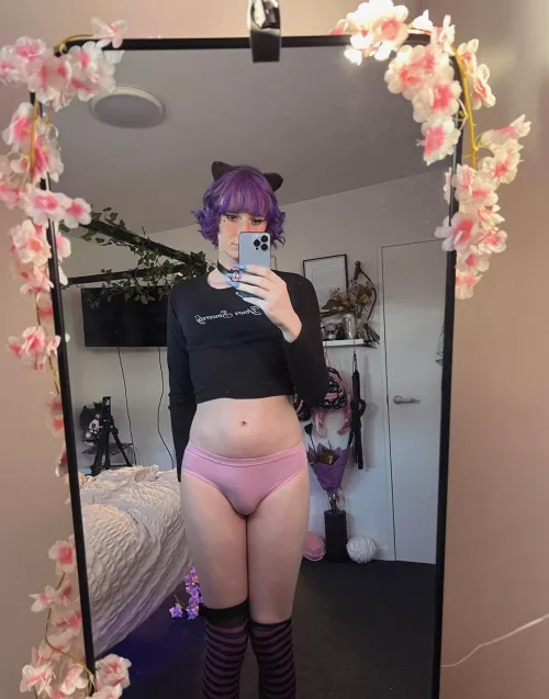 If I text you this before our first date how would you react by -cassiemoans