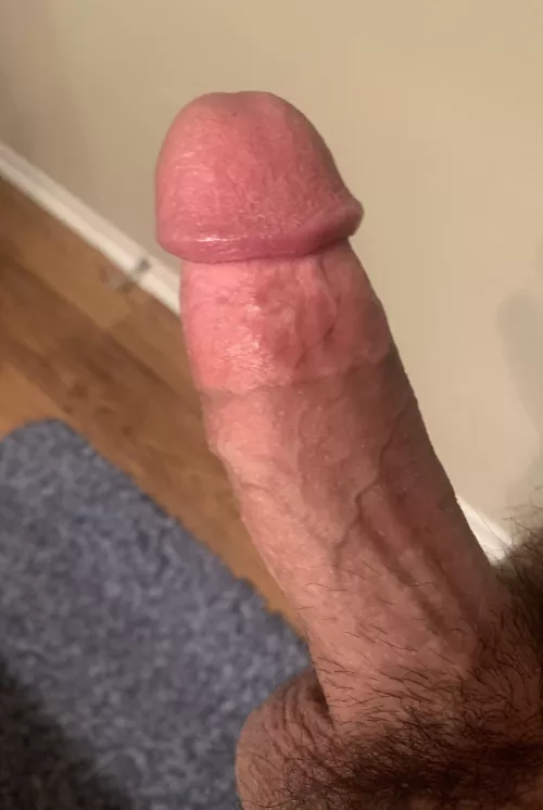 I’m definitely addicted to posting nudes online at this point by OtherwiseFormal