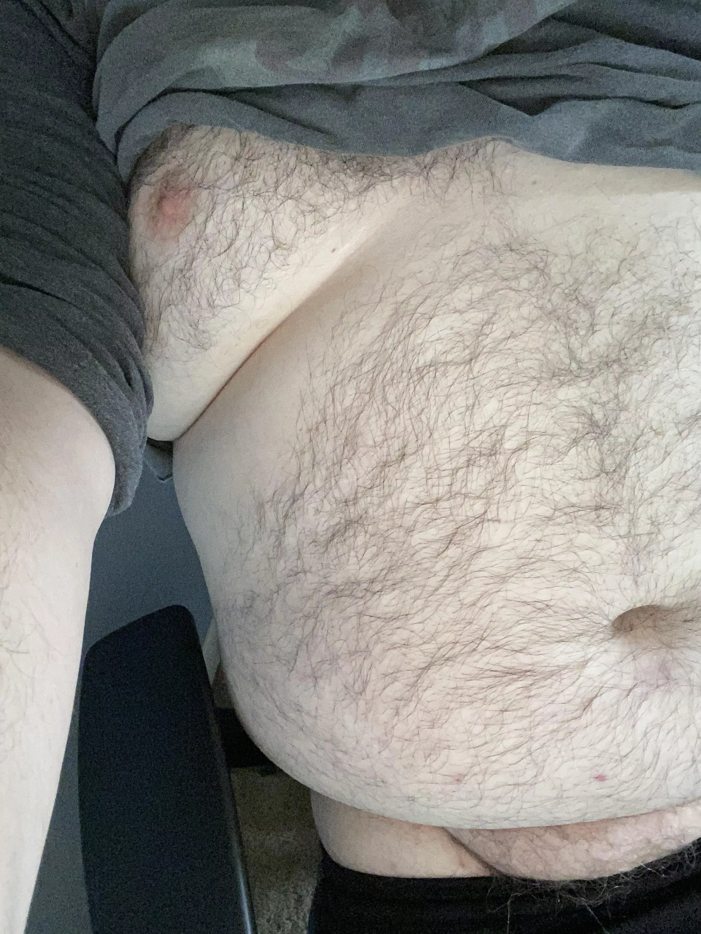 Kansas - “working” from home. posted by Straight_Service1717