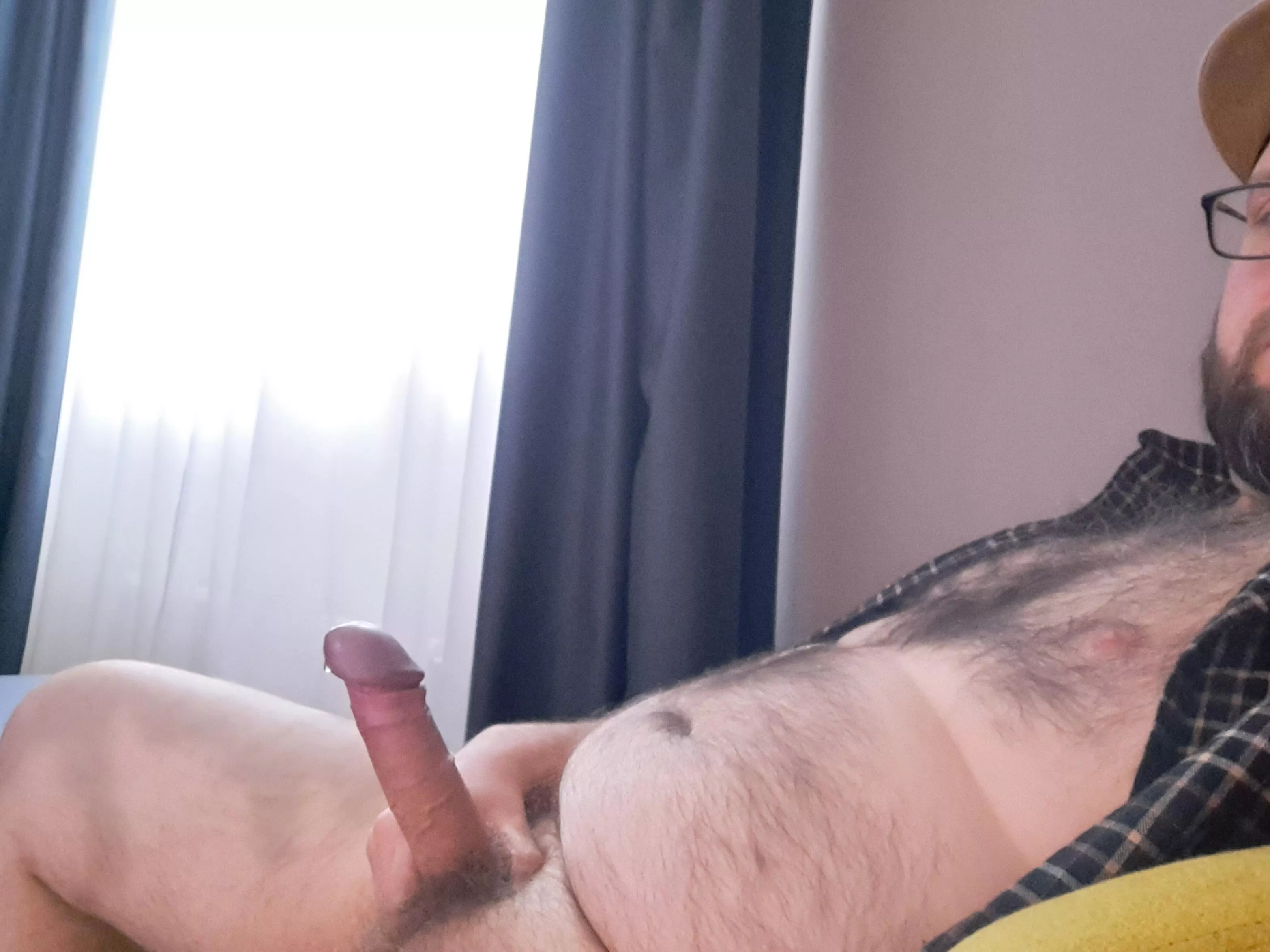 Morning wood is leaking 🚰 help! posted by khafdak