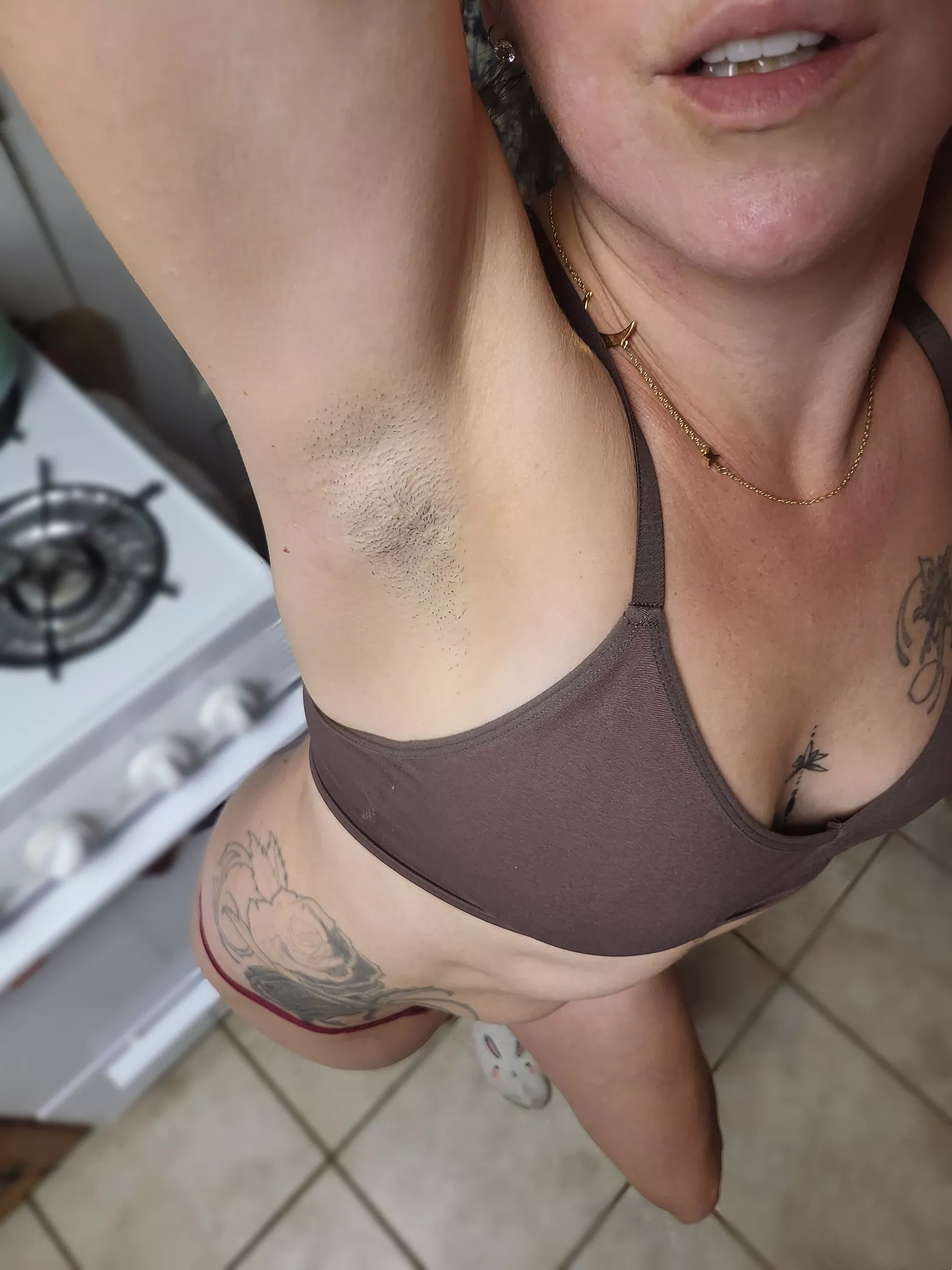 My shaving efforts have gone on the back burner recently. Oops! posted by MzRosieB