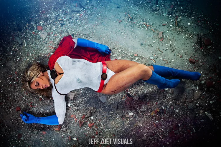 Power Girl defeated by ZootTheWizard