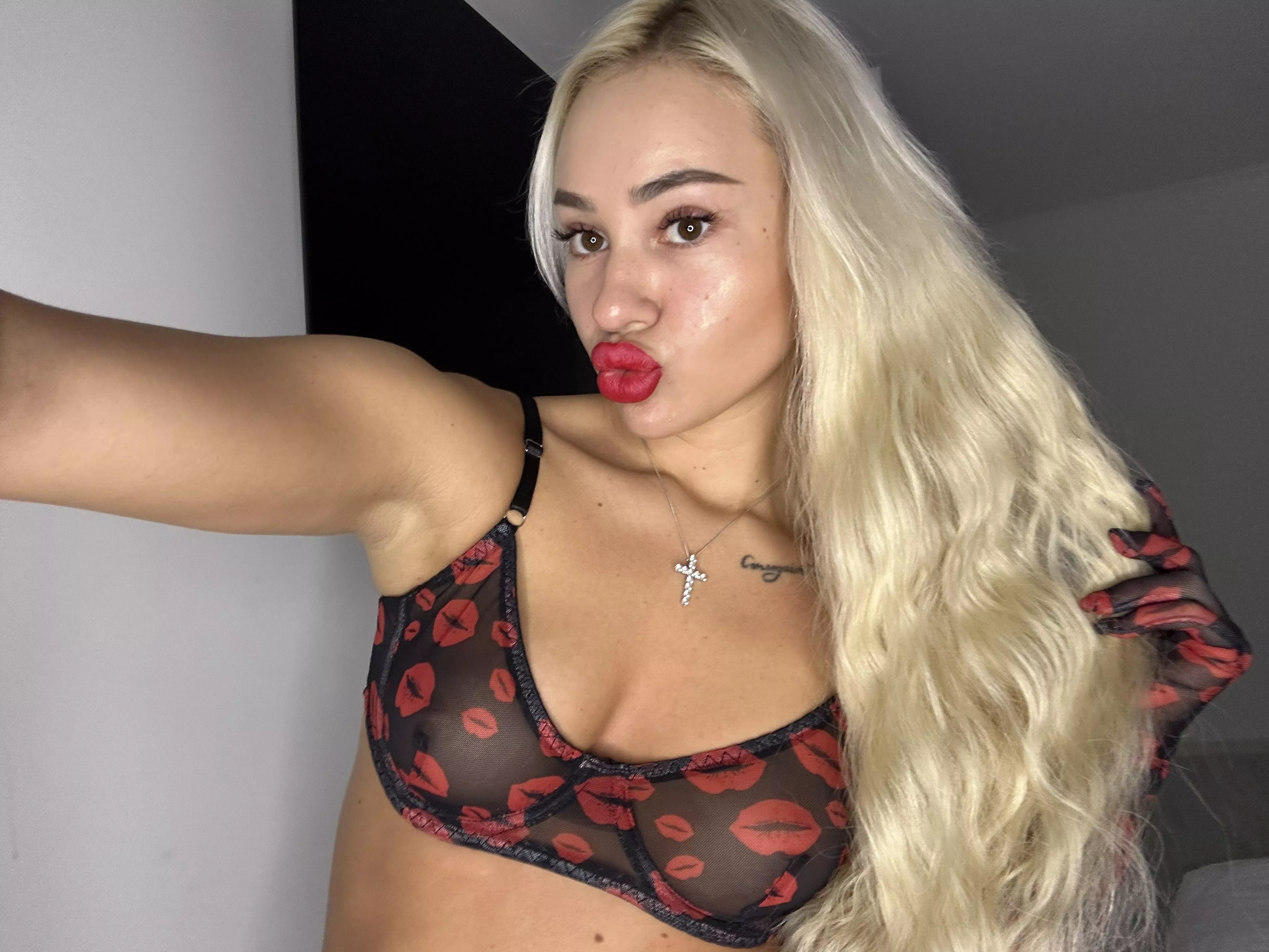 Squishy ❤️ posted by ShabbyBooty