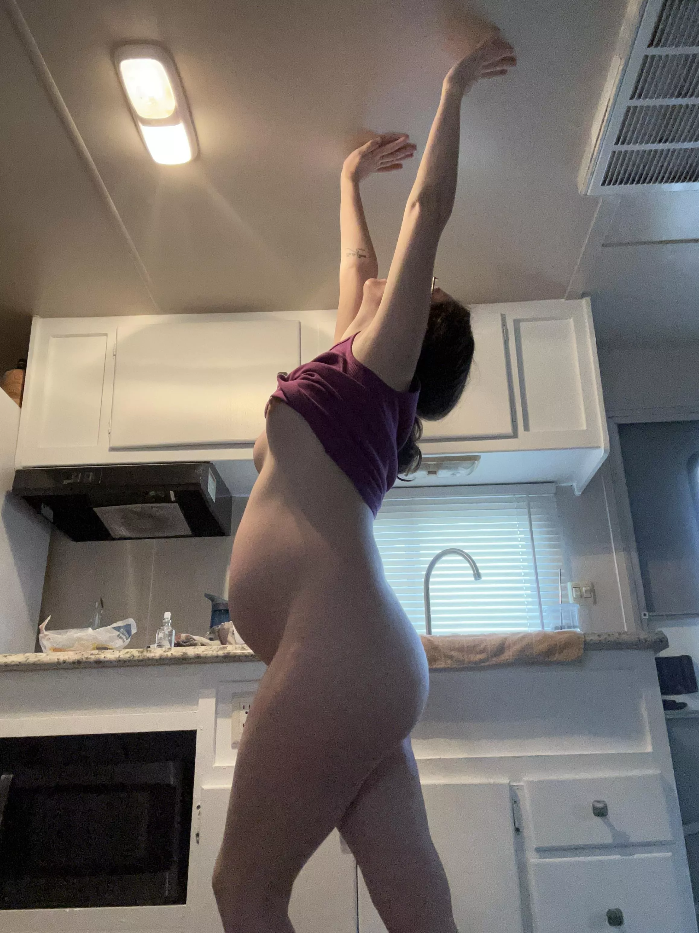 The only time my pregnant butt is reaching a ceiling 😆 posted by Freerangeamber