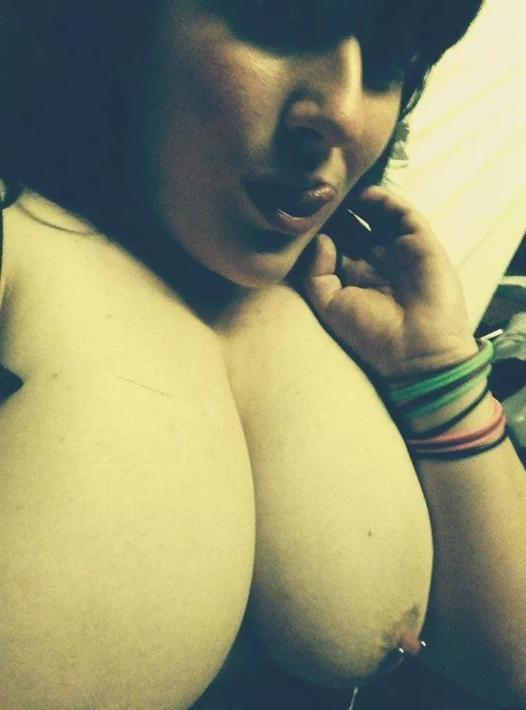 Who? posted by Lolita_with_tits