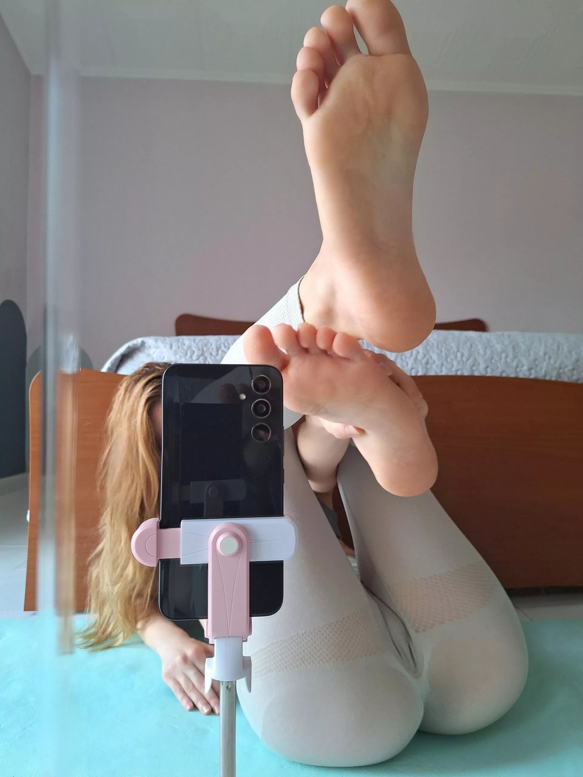 Would you worship my feet after I worked out? posted by ka-rina