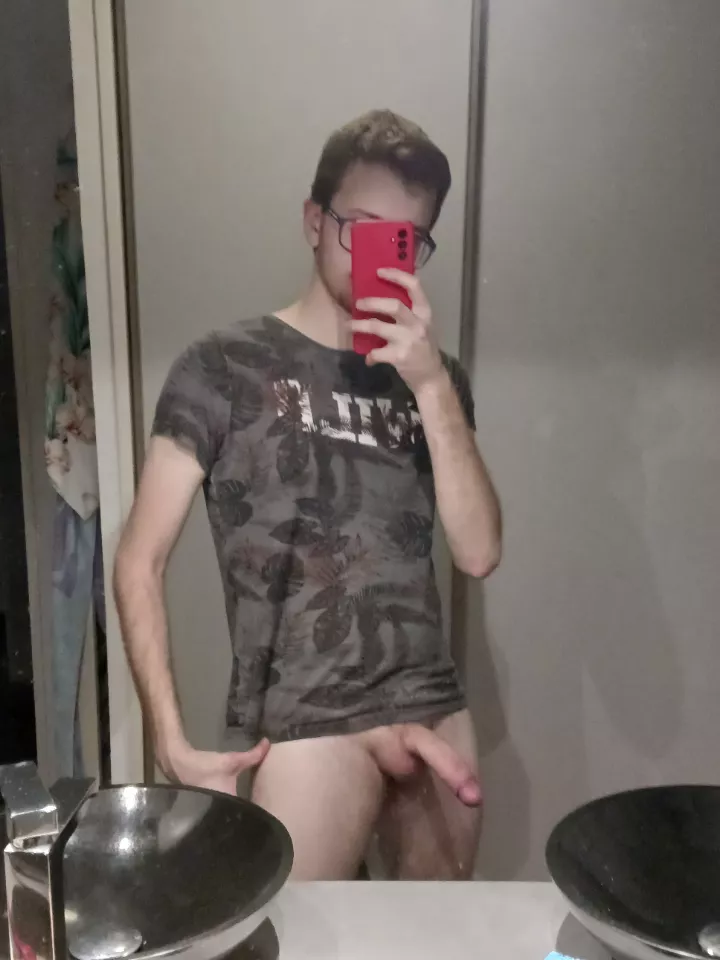 Your ginger neighbor posted by alb_digidizi