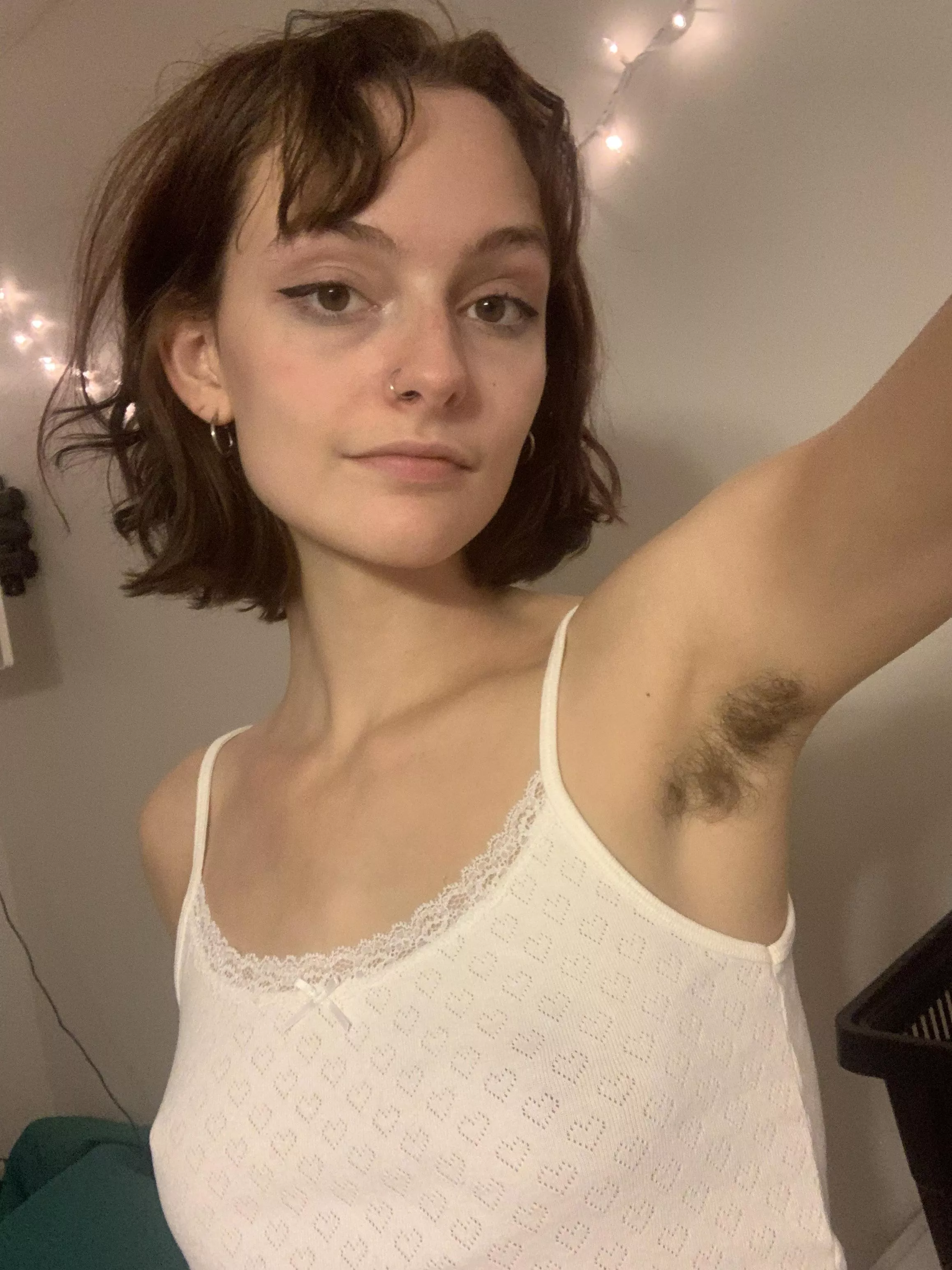 feeling cute :3 posted by fr0ntb0tt0ms_wh0re
