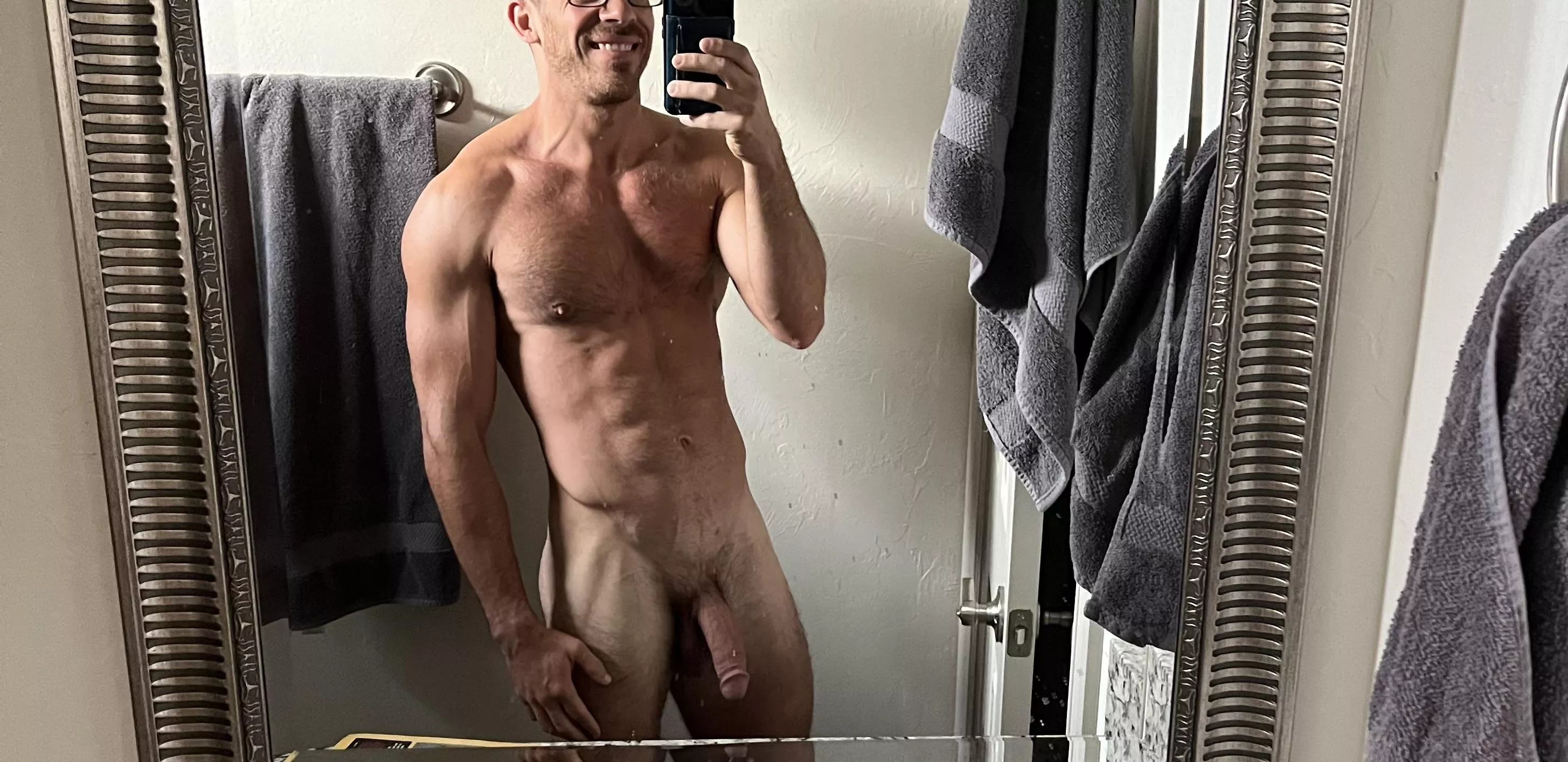 (M)oving into the weekend posted by thrownaway9386