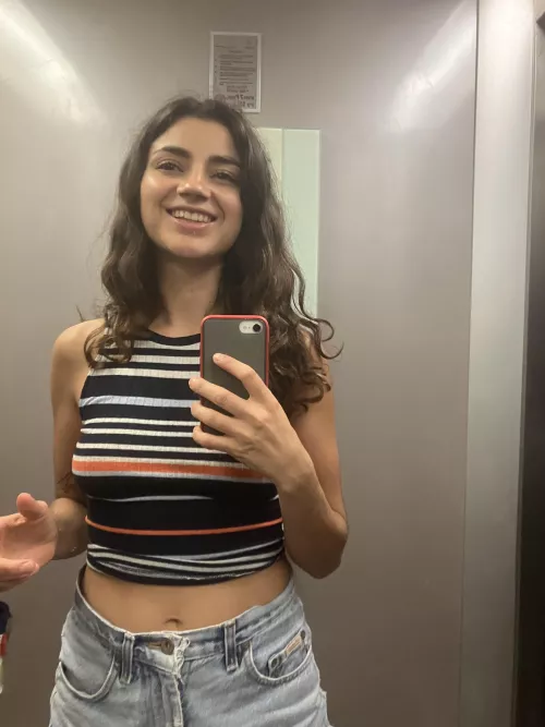 A cute moment alone by Aaurora_light