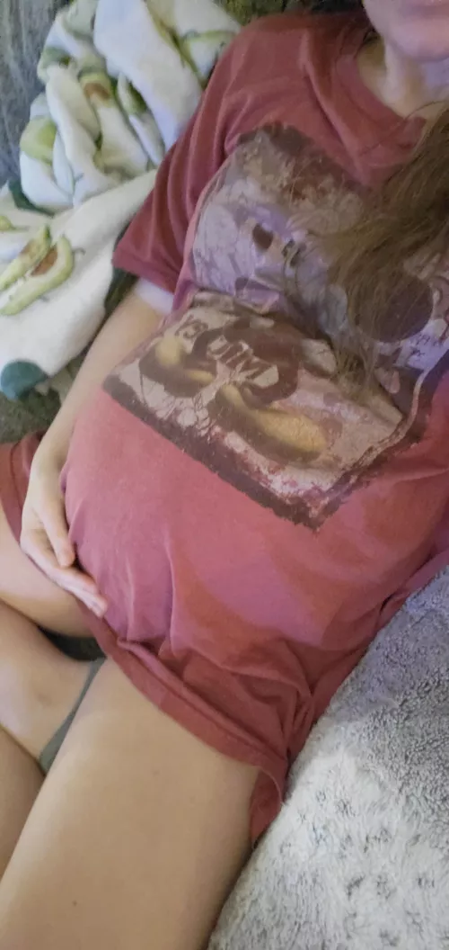 Chillin on the couch with no pants. Getting so big now by pixieizzi