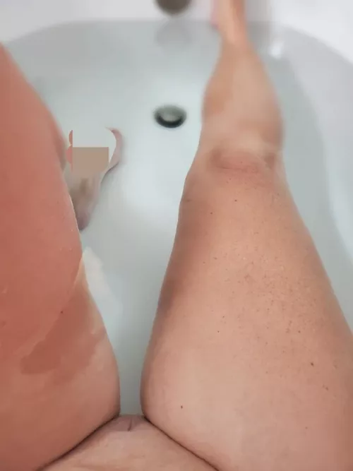 Come soak💦 by ITookTheHotelKey