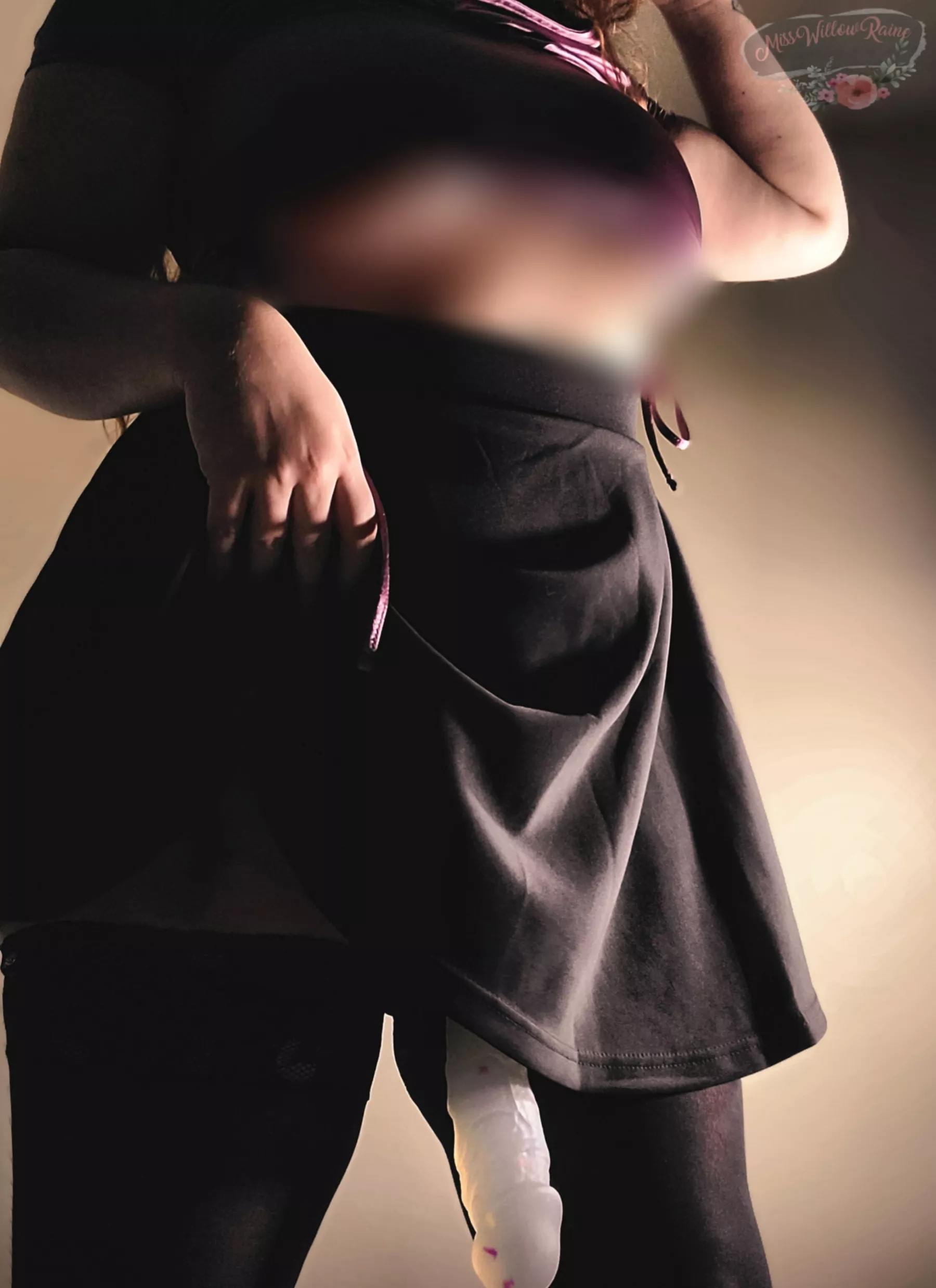 Curvy and unrelenting 🥵 I available all day for [SEXT] and [CAM] sessions! How do you plan to entertain me? 😈👑 SISSIFICATION•HUMILIATION•SPH•DICK RATES•CBT•FOOT WORSHIP•DEGRADATION•CEI•PETPLAY! posted by MadamWillow