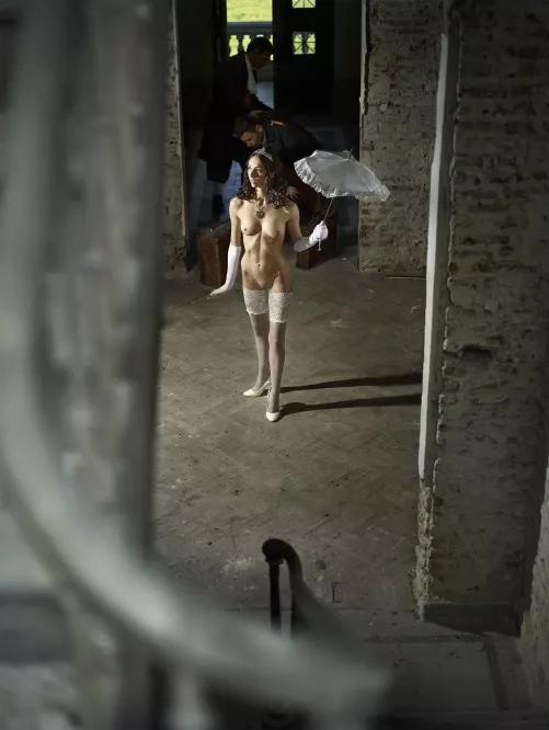 Debutante arriving at the ball by legendsoflustauthor