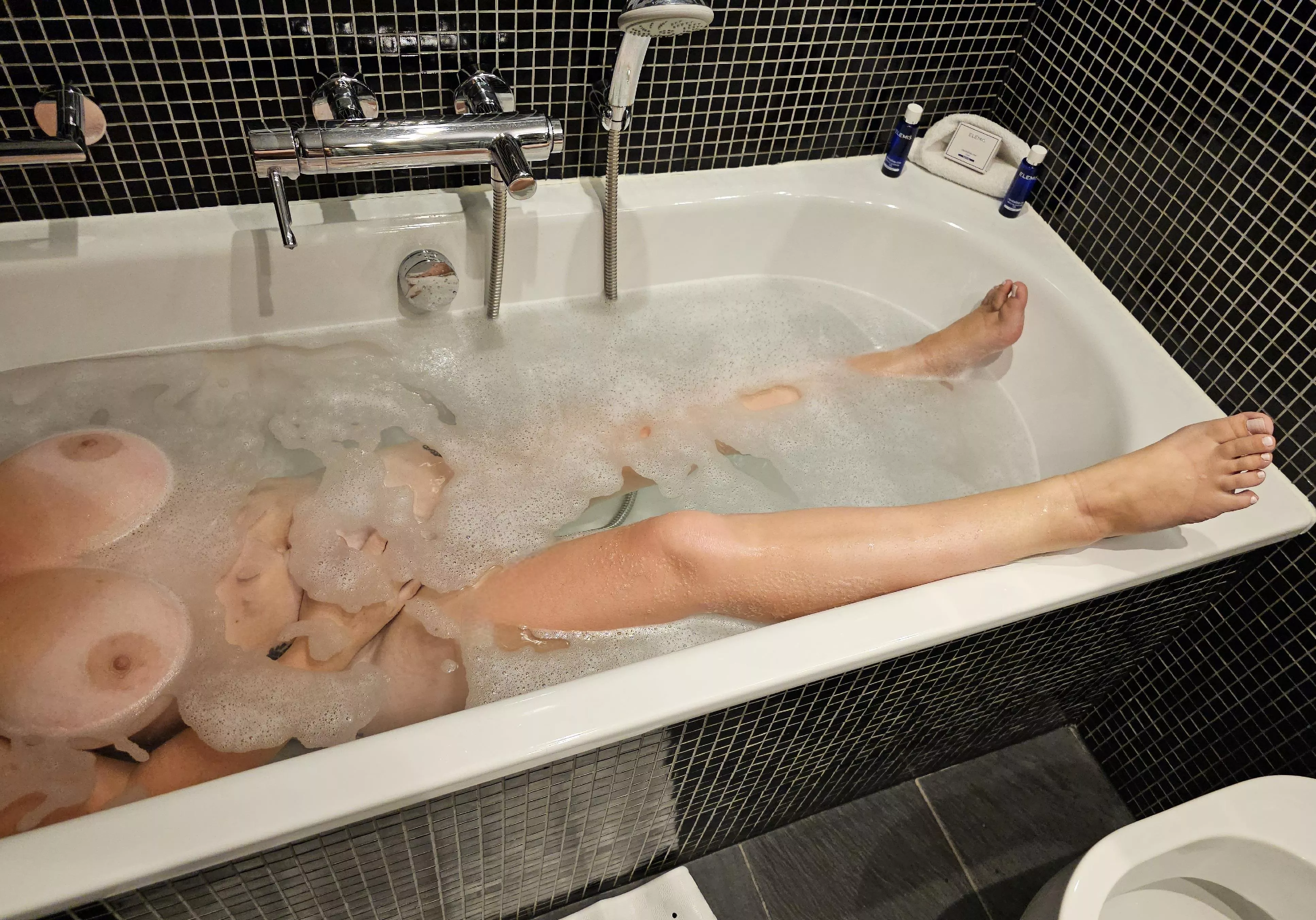 Do you think you could handle my milf holes posted by OnlyCharlie2023