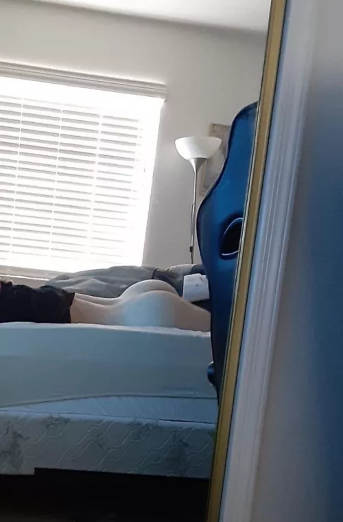 get on top? by Caro_Paradise