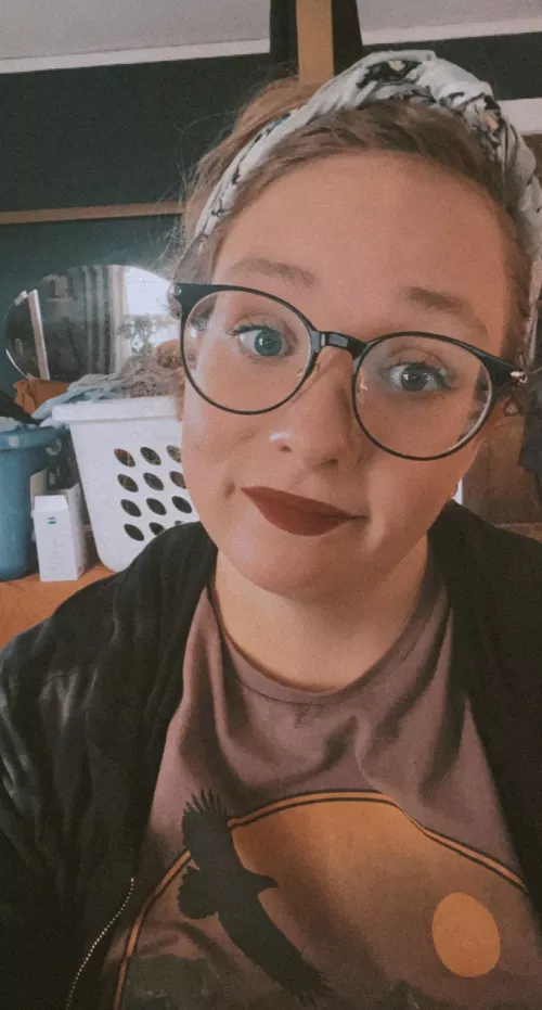 Good mornin'! Happy Sunday! by Cutegirlwtheglasses