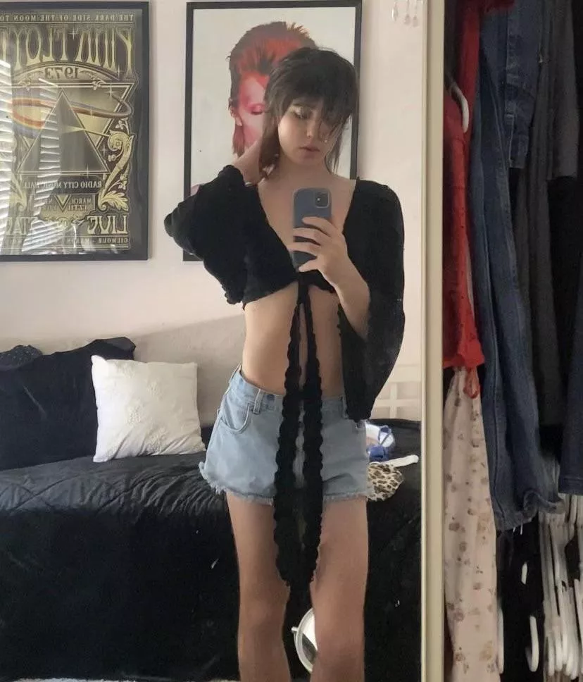 Hiya 😉 posted by JoniBelle