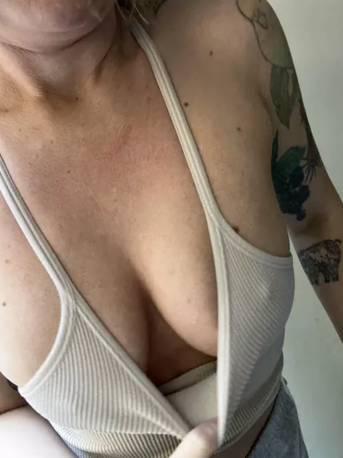 I gave up on bras in 2020 by grandmas_beachouse