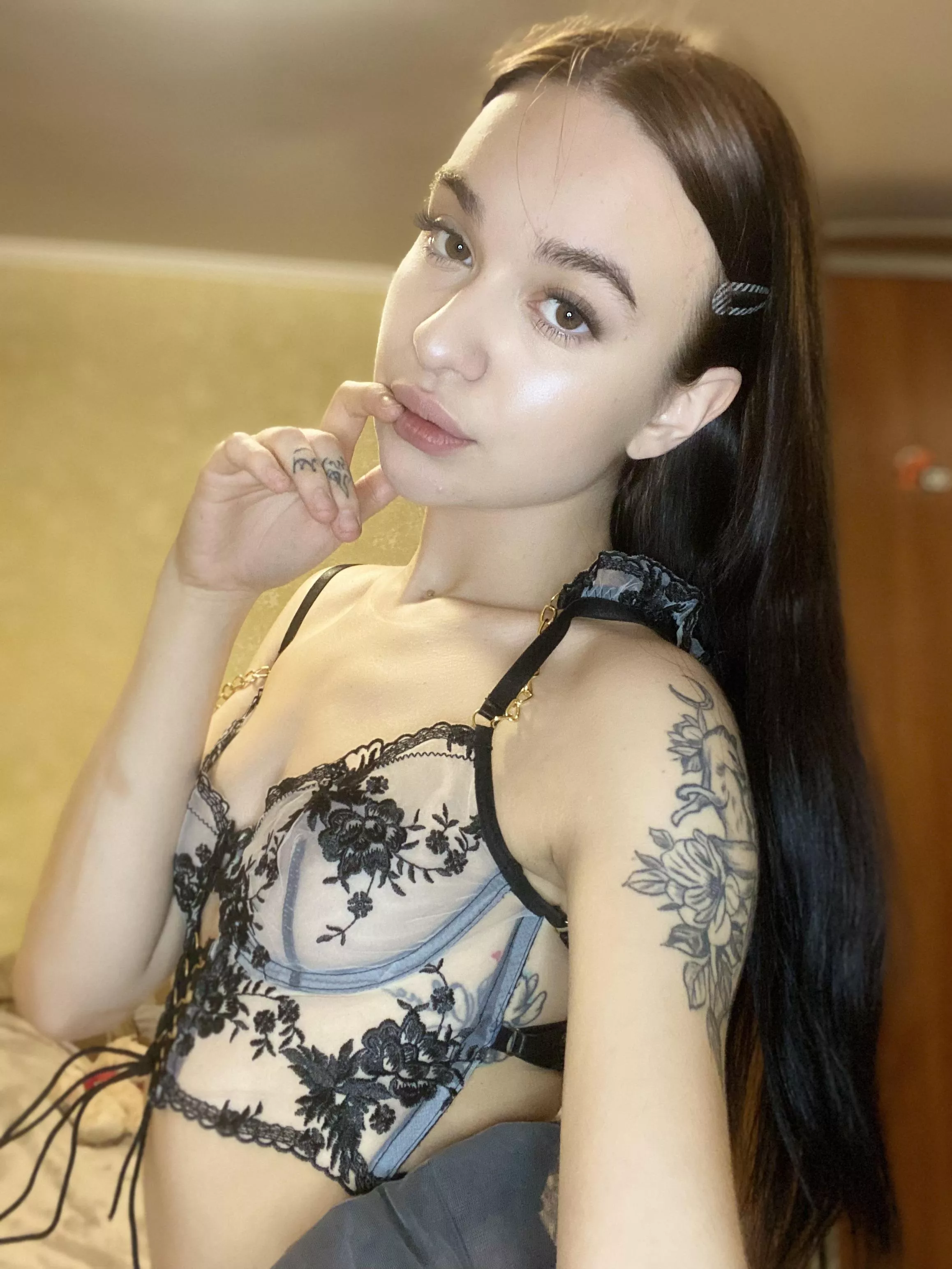 I've been so tired of being sweet and innocent so tell me if you want to see my dark and naughty side posted by Veleelfee