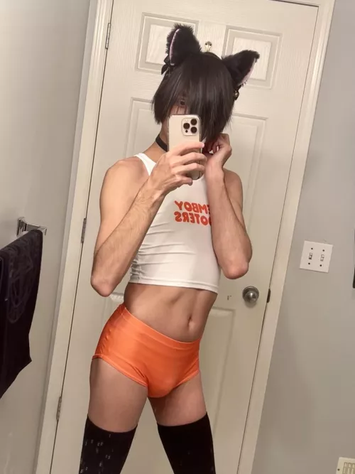 I’ve been told I’m pretty cute. What do you think? by kaztolfo