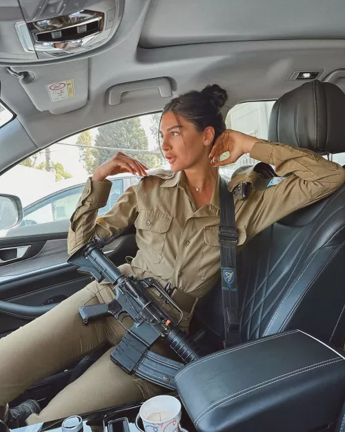 Keli Ezra by Grand_MasterSexay