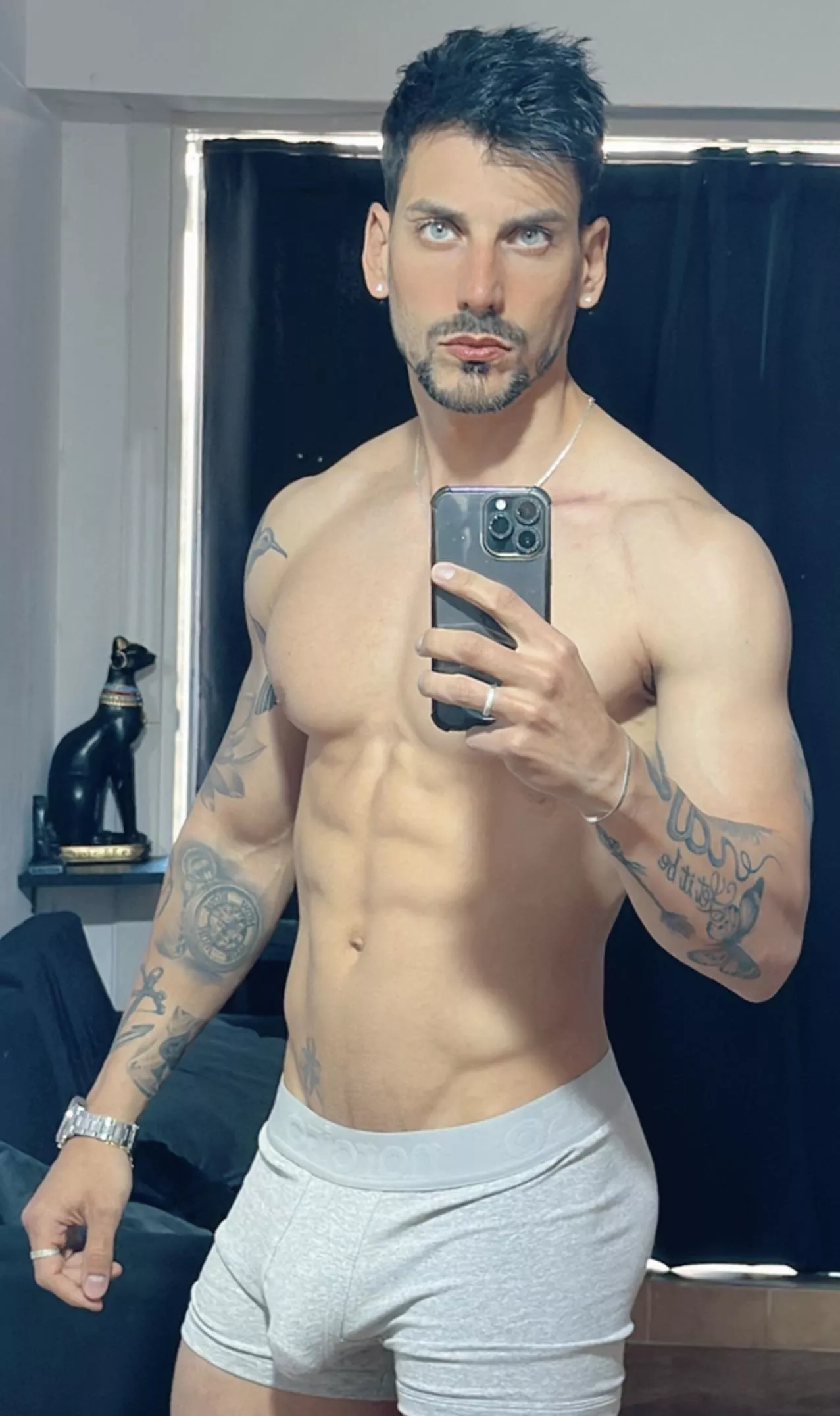 Like my boxer? posted by BigDickIsForYou