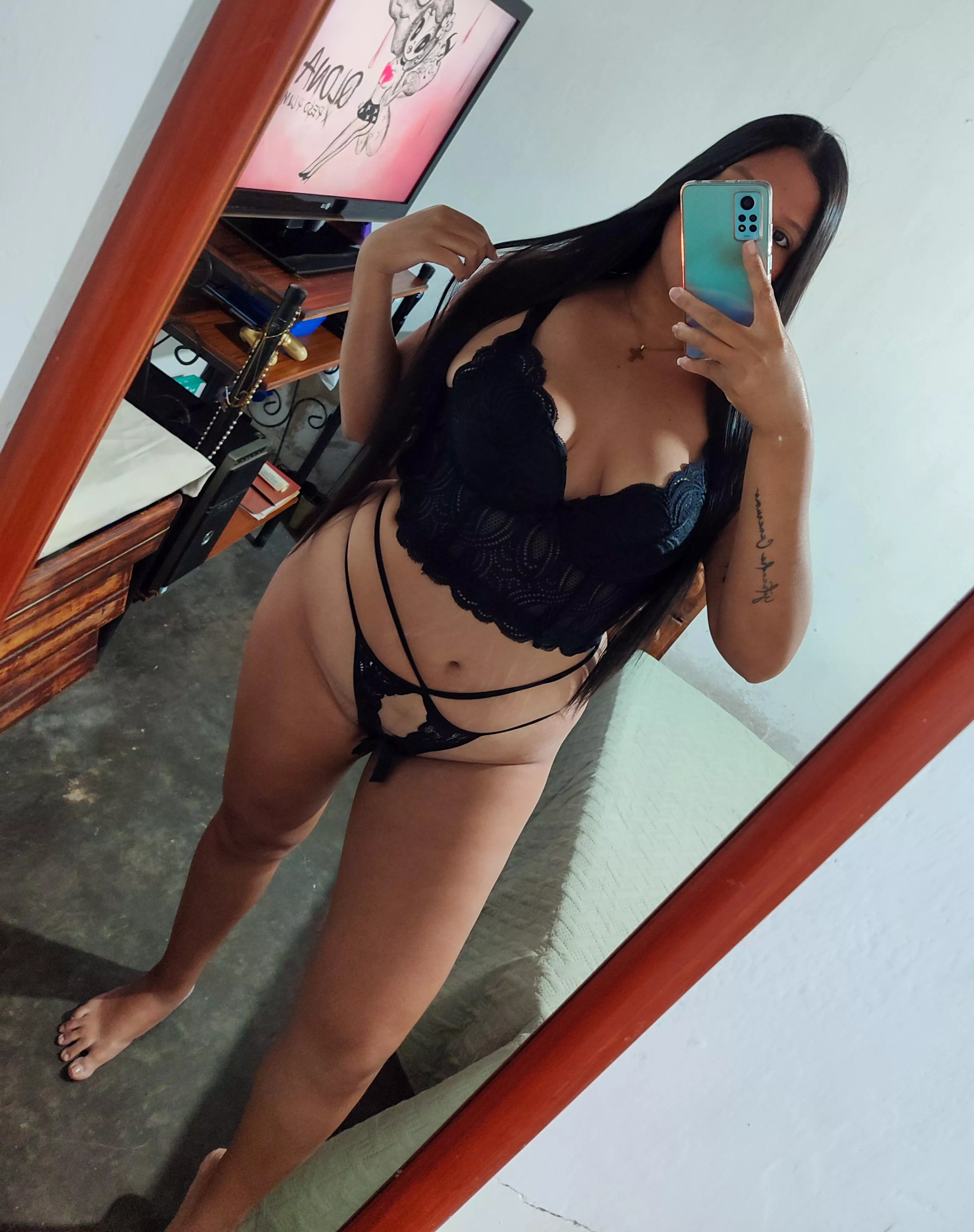 Looking for a boy who will let me play with his cock posted by Alexac5