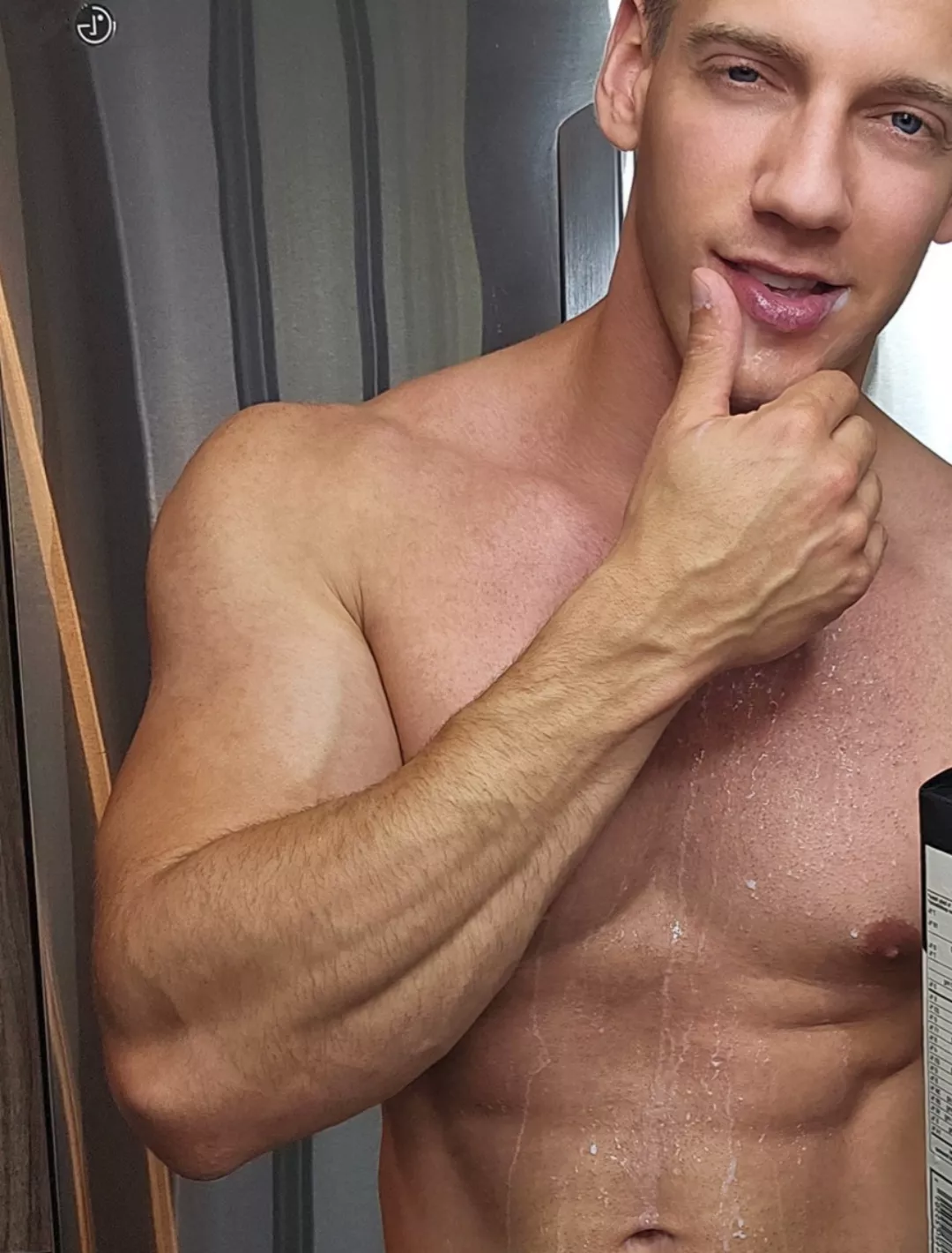 Milk lover 🥛 posted by John_fitness91