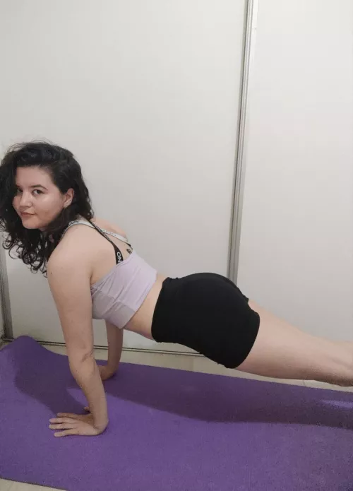 My room is messy now. Can I practice here with you? by Leletaa