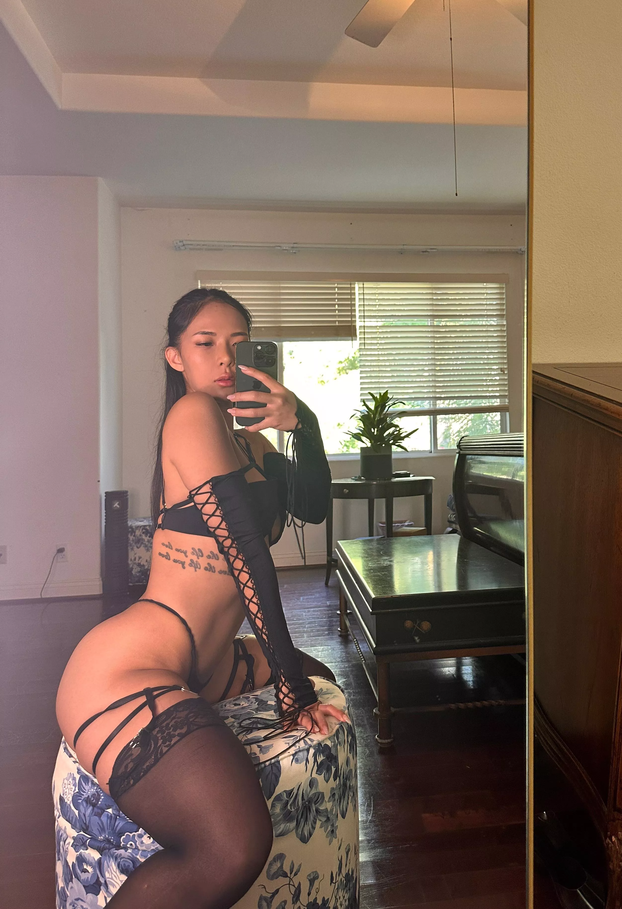 New outfit for daddy 😈 posted by Miss__hannahx