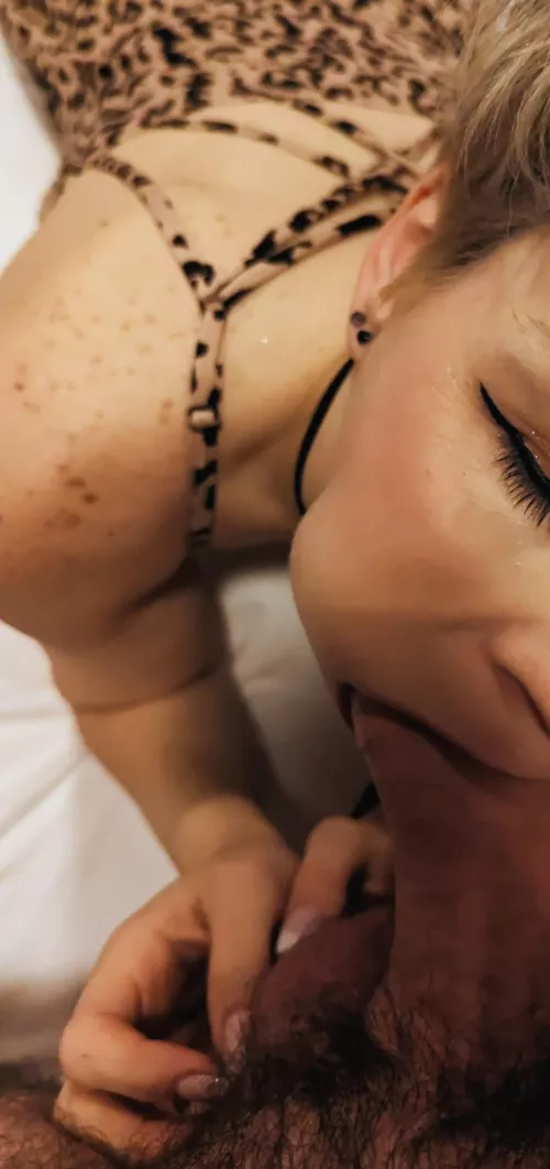 Performing my wifely duties ;) by ClawQueeen