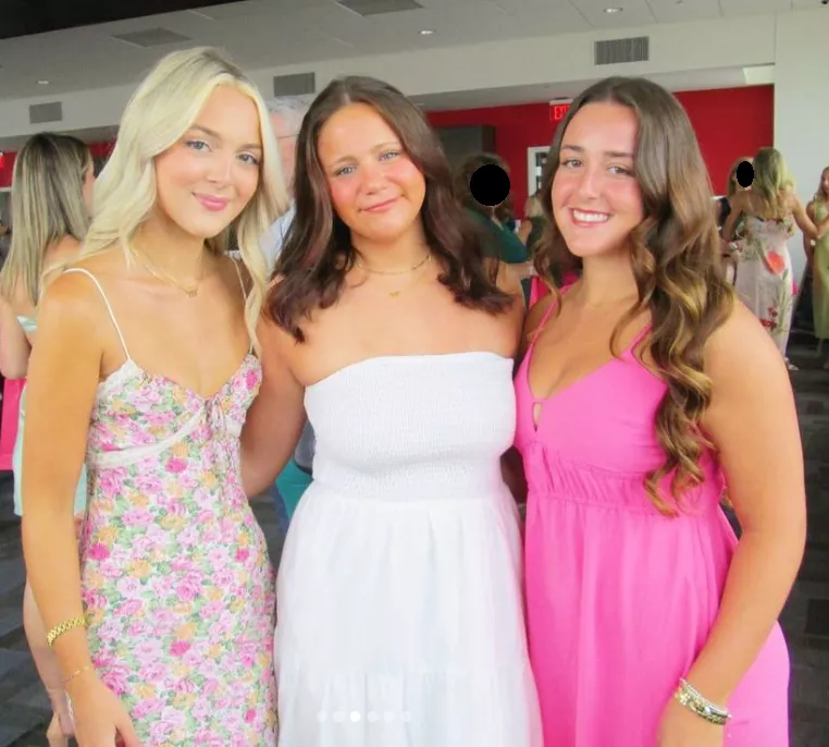 Sorority gathering [3] posted by buntyisbest