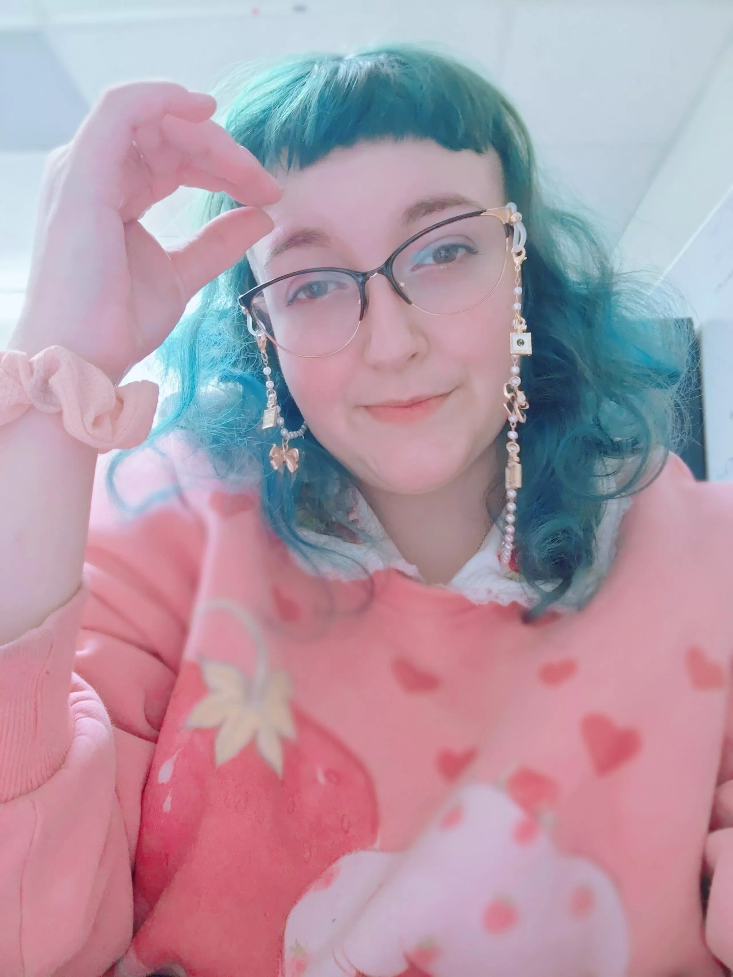 Ughhh work blows 💀✨️🧚‍♀️ posted by hellionbby