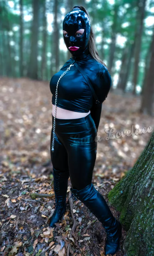 what other hiking gear do I need? [OC] [F] by _luna_lovelace_