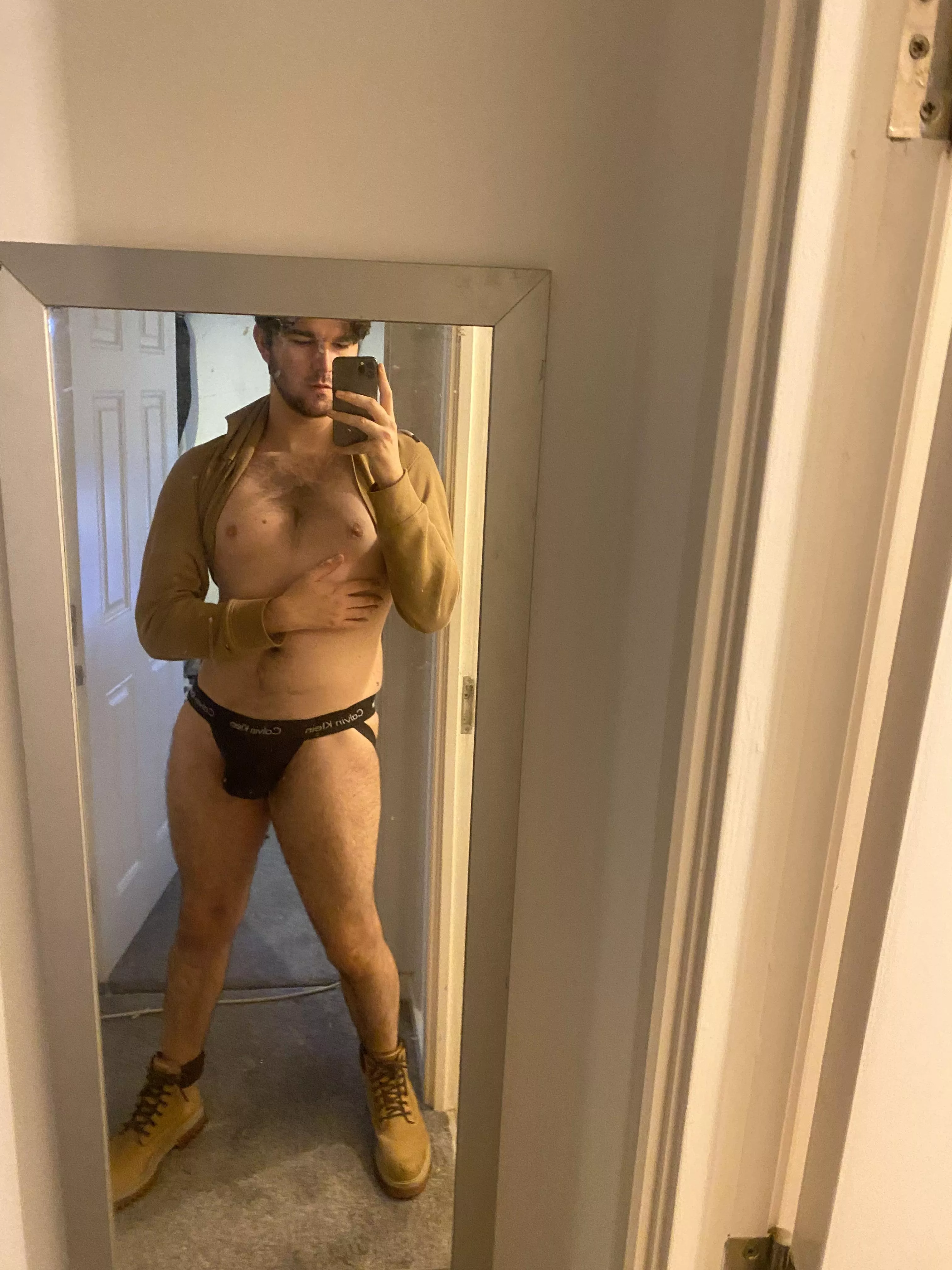 who likes my news boots? posted by NixTheVoid