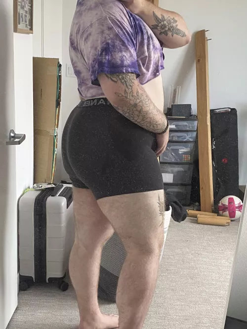 Who wants them off? by blondecupcakee