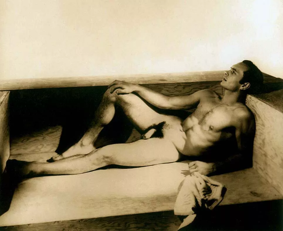 Yul Brynner, 1942 posted by robynkradles