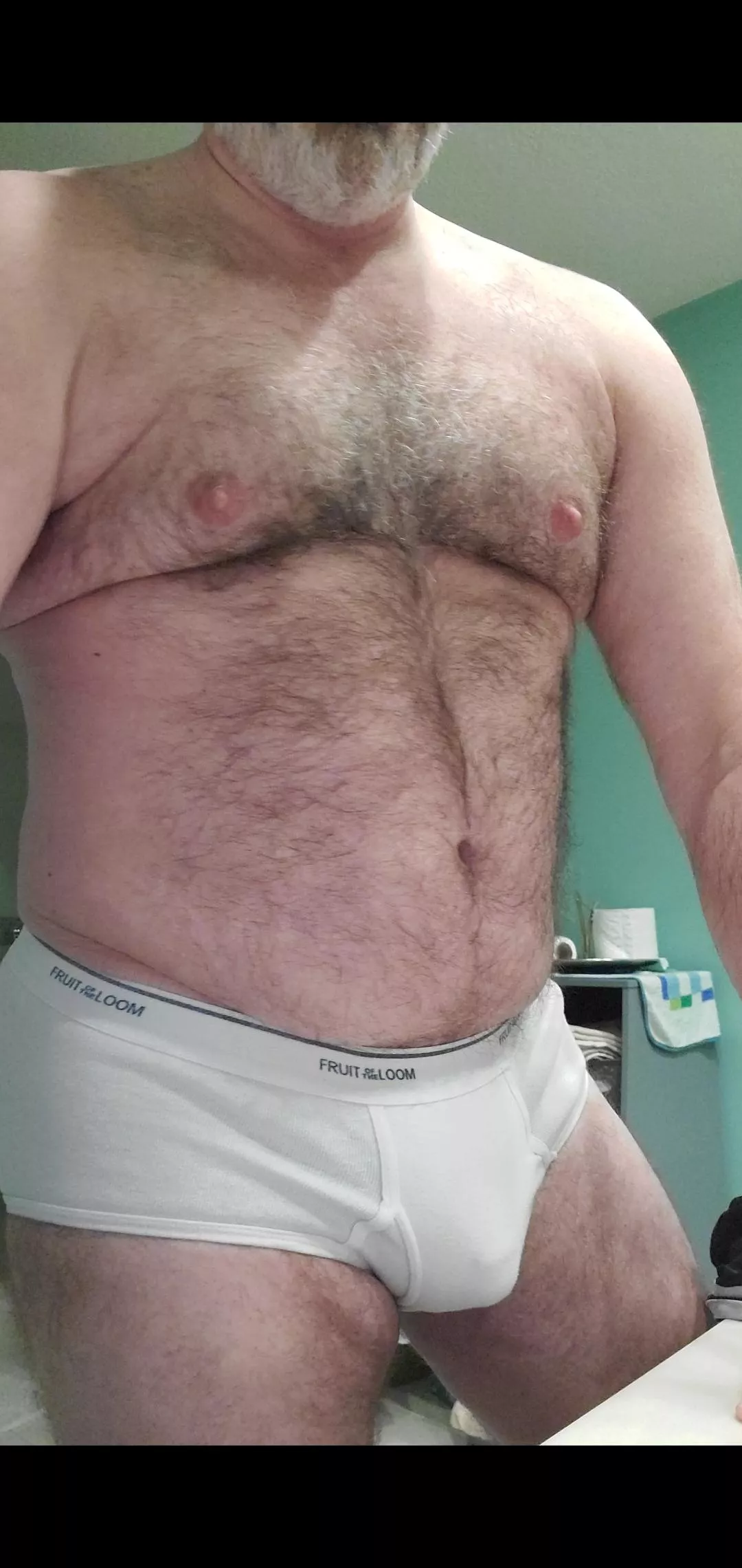 (45) papabear into other TWs papabears. posted by Papa_Bear_45