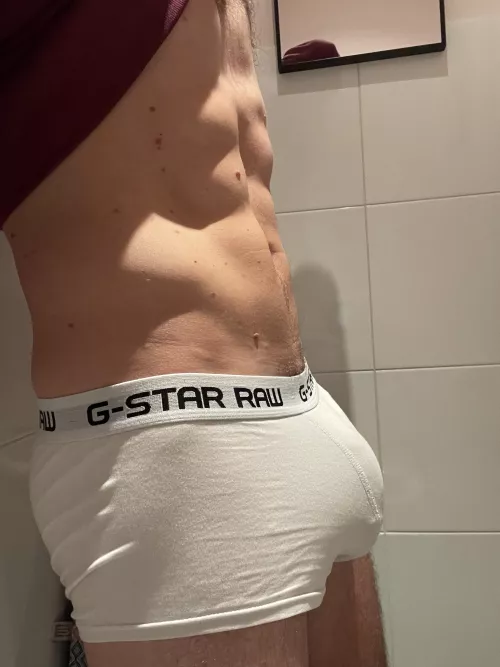 Bulging by throwawaychillerboy1