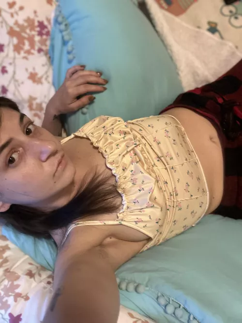 Finally have a day to relax a little bit ❤️ (f) by chaosqueeeen