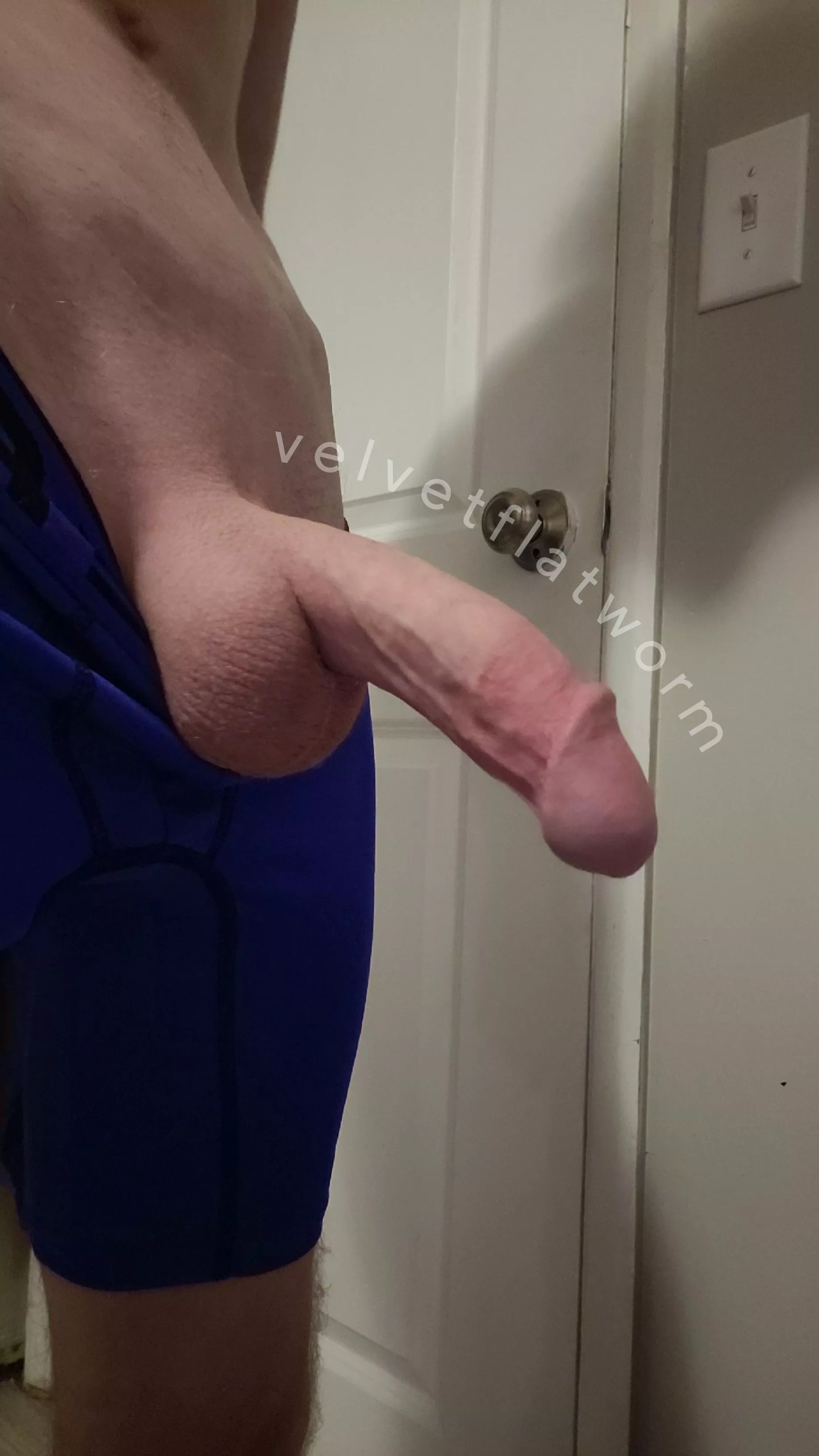 Get on your knees and open wide posted by velvetflatworm