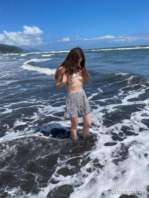 Getting some sun on my tits today by hannahbei