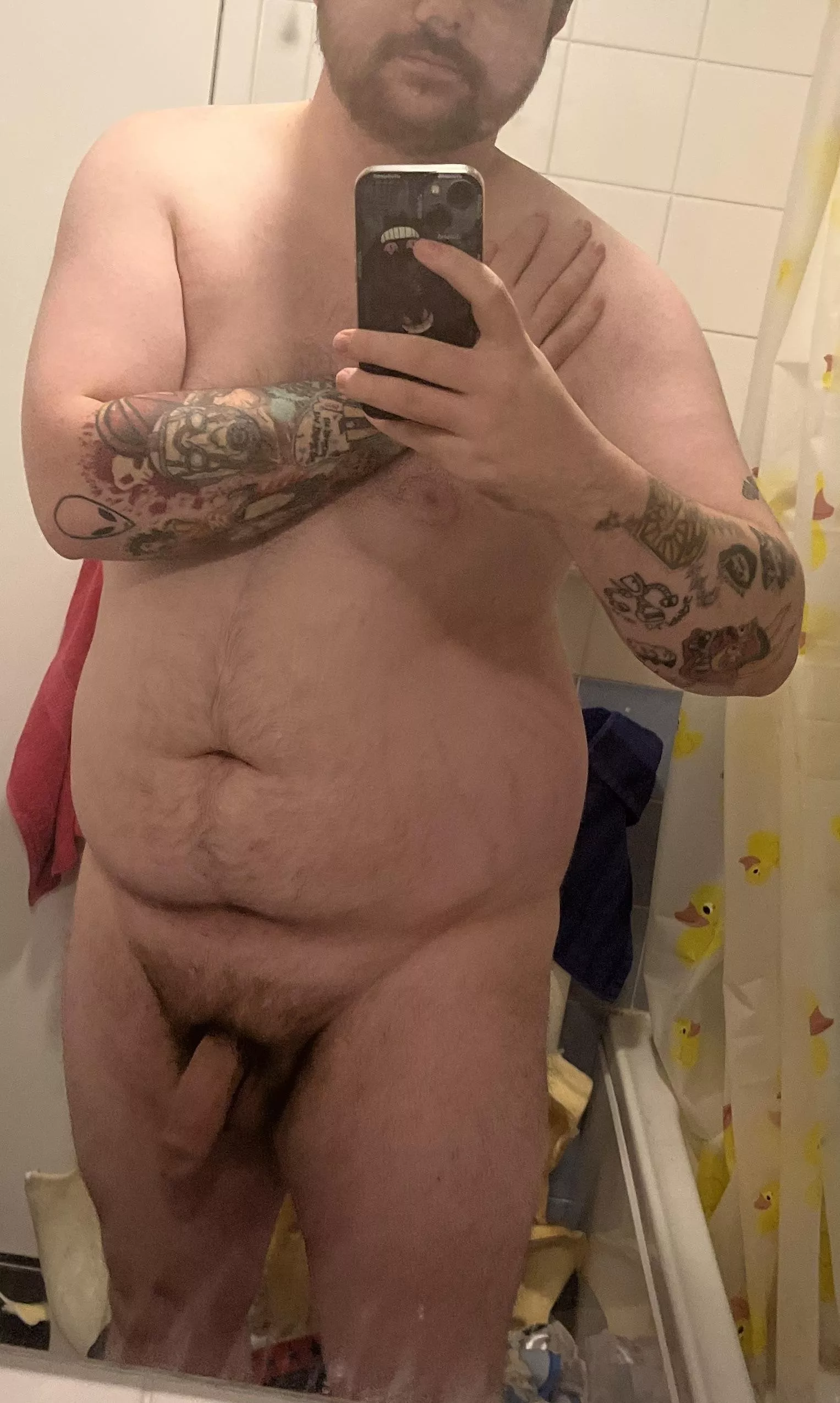 Hopefully this will brighten up your Monday posted by E18992