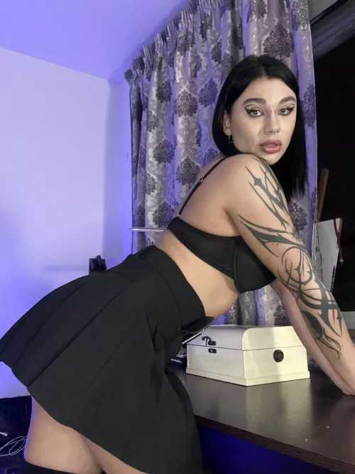 I haven't done my homework, but I hope we can solve this problem... by stacypear